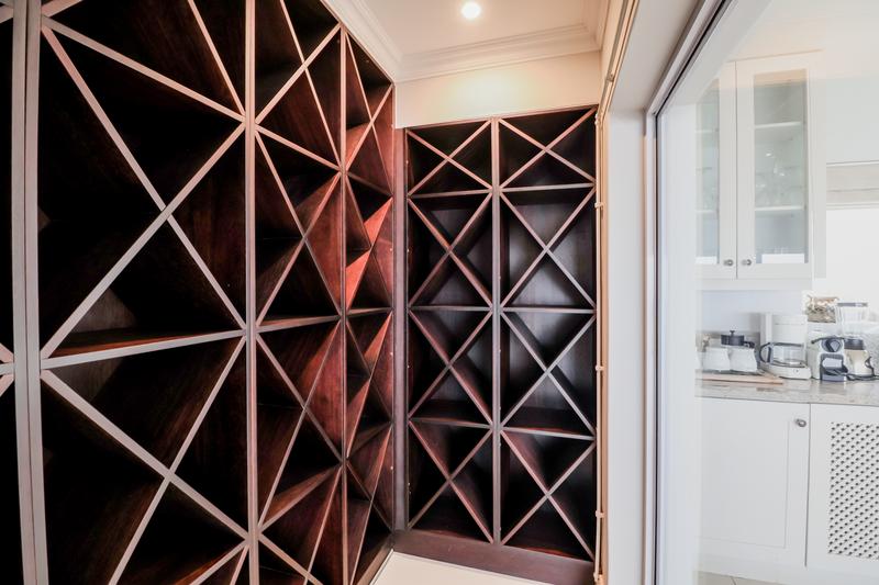 To Let 5 Bedroom Property for Rent in Pinnacle Point Golf Estate Western Cape